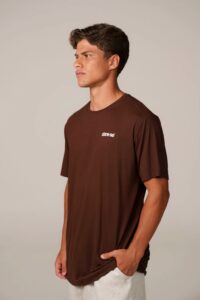 Camisetas comfy: conforto e estilo alinhados no seu cotidiano