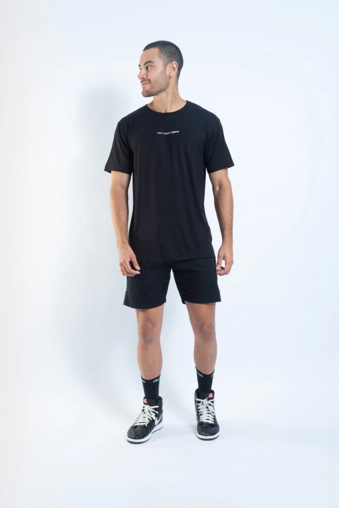 Onde encontrar roupas autorais de qualidade online?