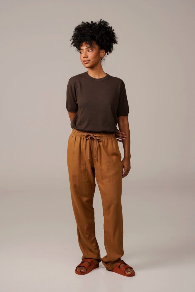 Roupas de linho: como escolher a calça de linho perfeita?