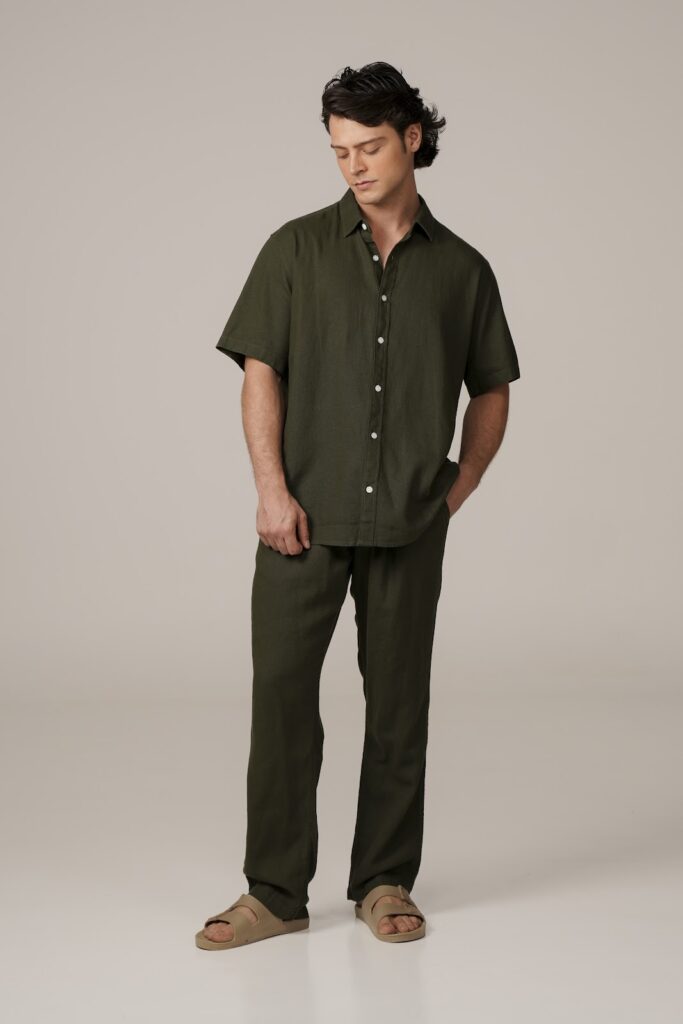 Por que você deve optar por roupas masculinas de linho?